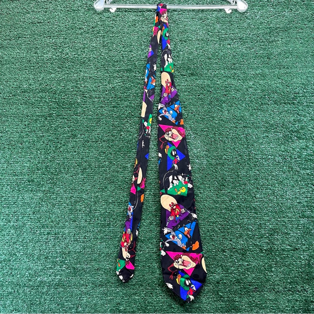 Vintage Looney Tunes Tie Men Bugs Bunny Taz 1995 100% Silk